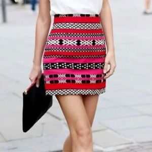 ZARA tribal print aztec zippered embroidered mini skirt medium